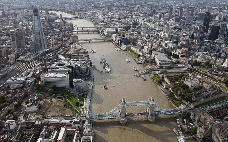 Londyn zagrożony tsunami? Czołowy naukowiec ostrzega