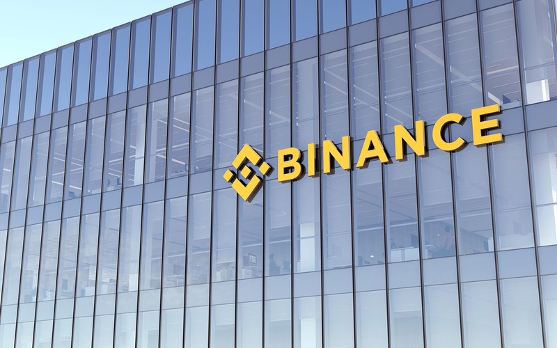 Platforma Binance zawiesza wpłaty i wypłaty w UK