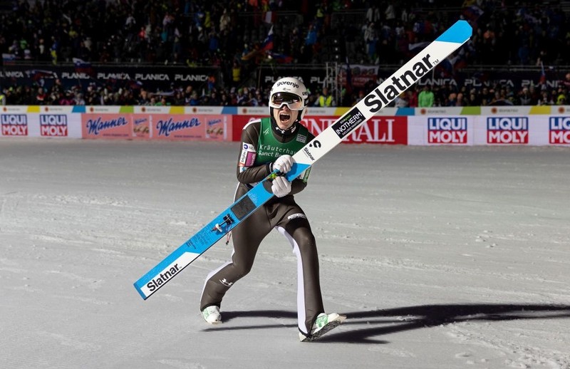 FIS World Cup in jumping: Lanisek wins the prologue, five Poles advance