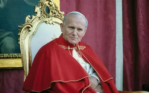 "SE" survey: Poles strongly support John Paul II