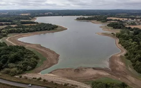 Drought risk to England regions after dry February, scientists warn