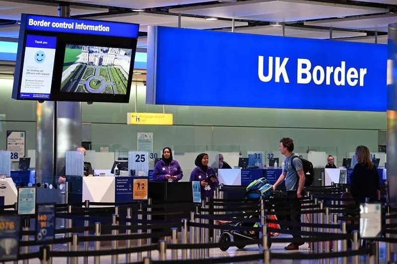 UK: Pracownicy urzędów paszportowych zapowiadają pięciotygodniowy strajk