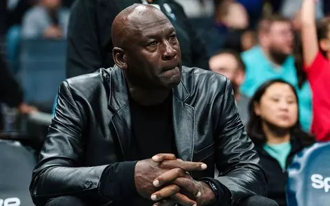 Michael Jordan is reportedly trying to sell his Charlotte Hornets' majority stake