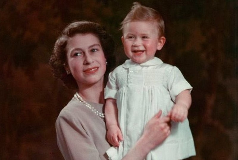 Charles marks first Mother’s Day without the Queen by sharing poignant photo