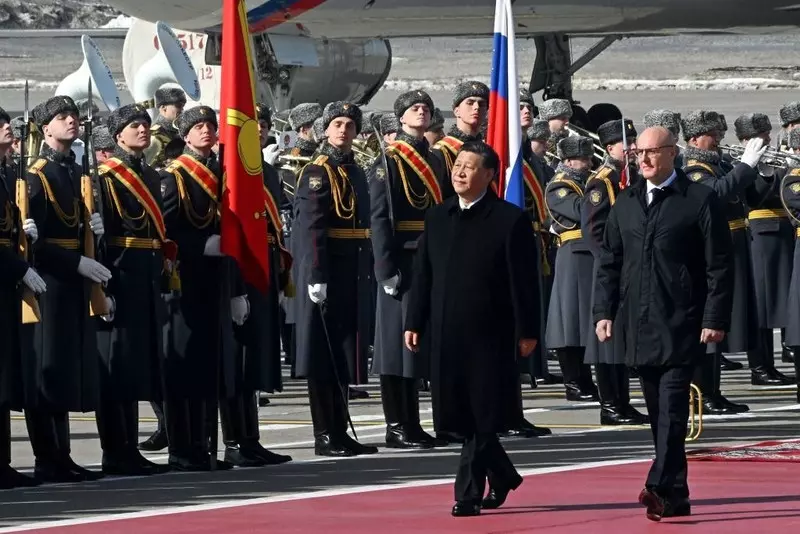 Przywódca Chin przybył do Moskwy. "Duże oczekiwania" Putina