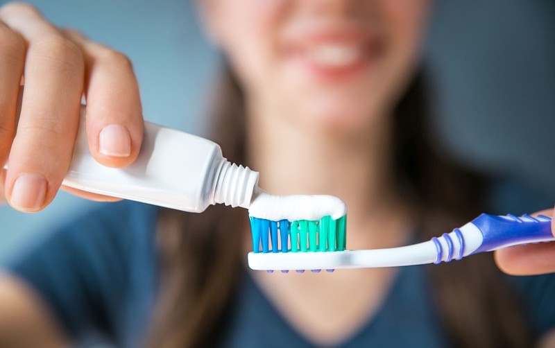 Experts sound the alarm: Poles still have a problem with brushing their teeth