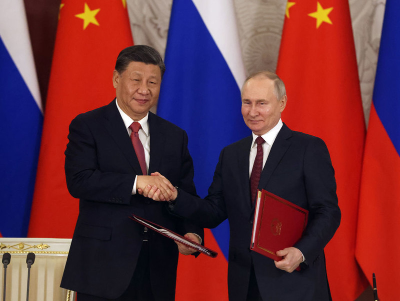 Rosja oferuje Chinom surowce w zamian za przychylną postawę wobec inwazji na Ukrainę