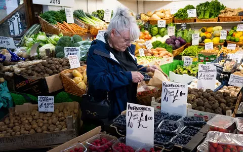 Veg shortages drive surprise jump in UK inflation