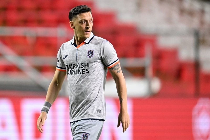Mesut Ozil ended his football career