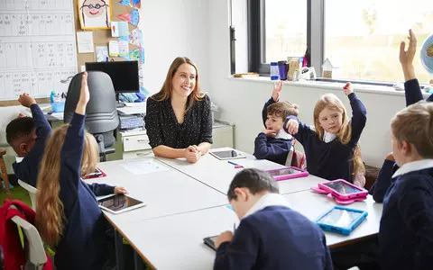 Teacher vacancies in England 93% higher than pre-pandemic, study finds