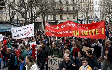 France: Record number of demonstrators in Paris. Over a million people took to the streets 