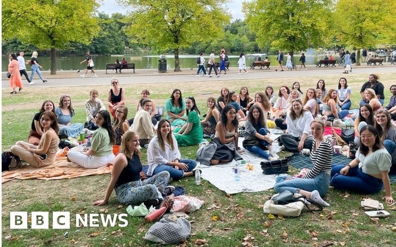 London Lonely Girls Club gains thousands of new members