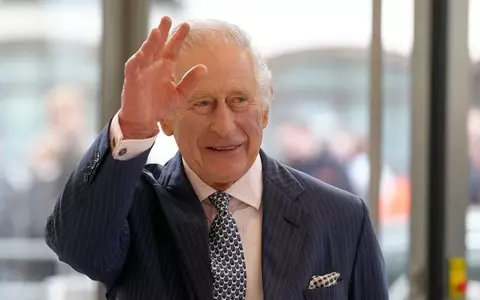 'Le Figaro': Buckingham Palace disappointed to have to cancel Charles III's visit to France