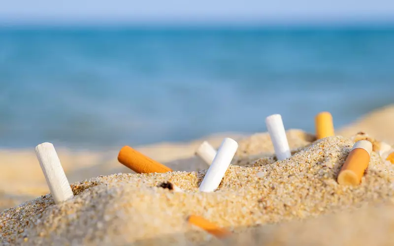 Włochy: Władze kurortu wprowadziły zakaz palenia nad brzegiem morza