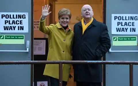 UK: Police arrest the husband of former Scottish chief executive Nicola Sturgeon