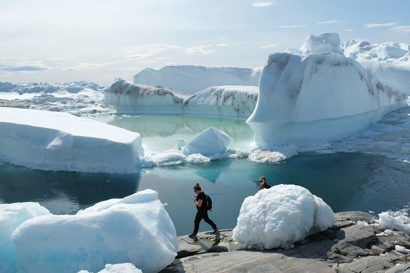 Greenland glacier melt nearing tipping point