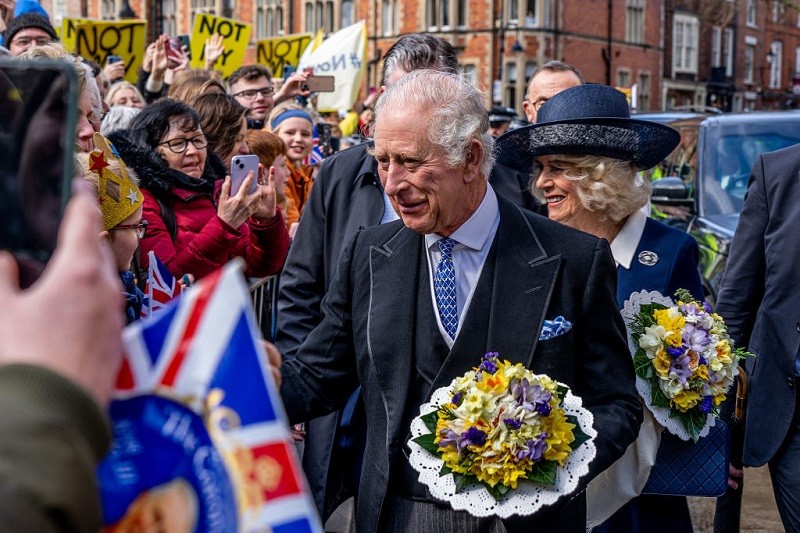 King Charles hands out Maundy money for first time as monarch