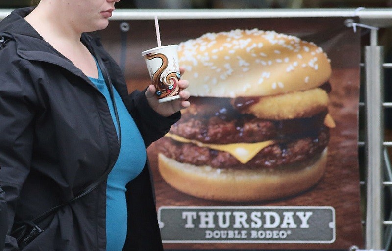 Obesity risk may pass from mothers to daughters