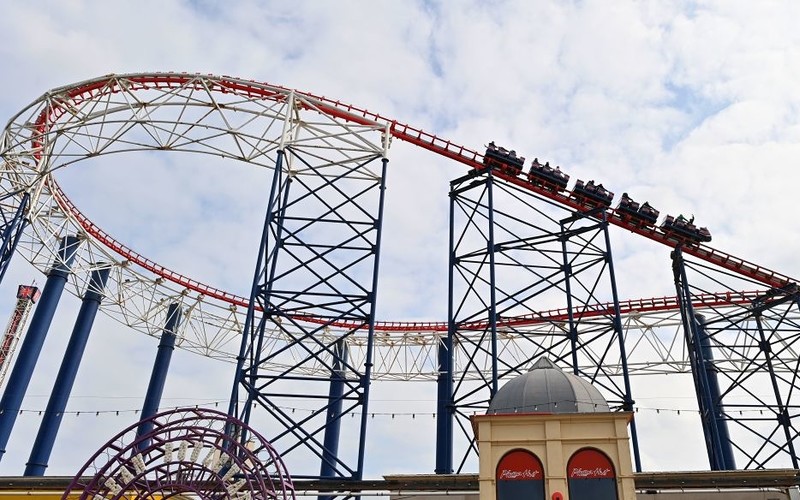 Anglia: Ewakuacja pasażerów najwyższego rollercoastera w UK