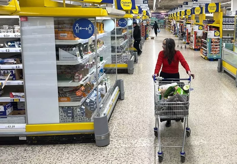 Jak promocje w brytyjskich supermarketach wpływają na to, co kupujemy?