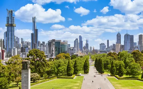 Australia: After 100 years of Sydney's dominance, Melbourne is the country's most populous city