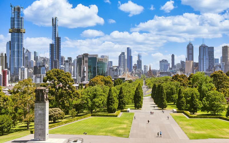 Australia: After 100 years of Sydney's dominance, Melbourne is the country's most populous city