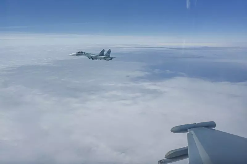 Sky News: Brytyjskie samoloty przechwyciły rosyjskie myśliwce i samolot zwiadowczy