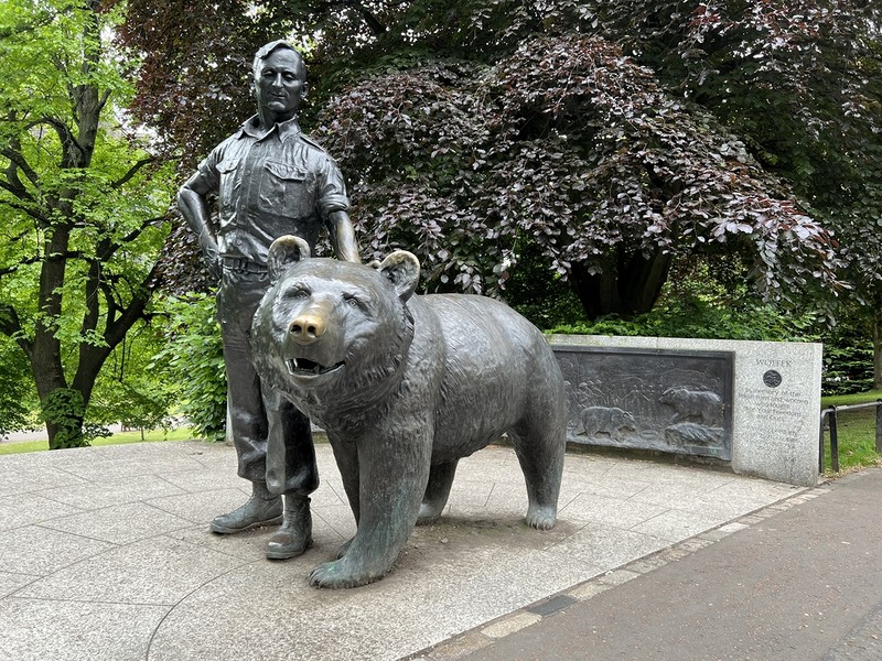Italy: A book about Wojtek the bear, accompanying soldiers of the 2nd Polish Corps, has been publish