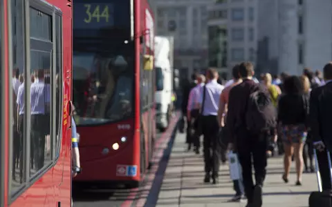 UK weather: Temperatures to climb as mini-heatwave predicted before end of April