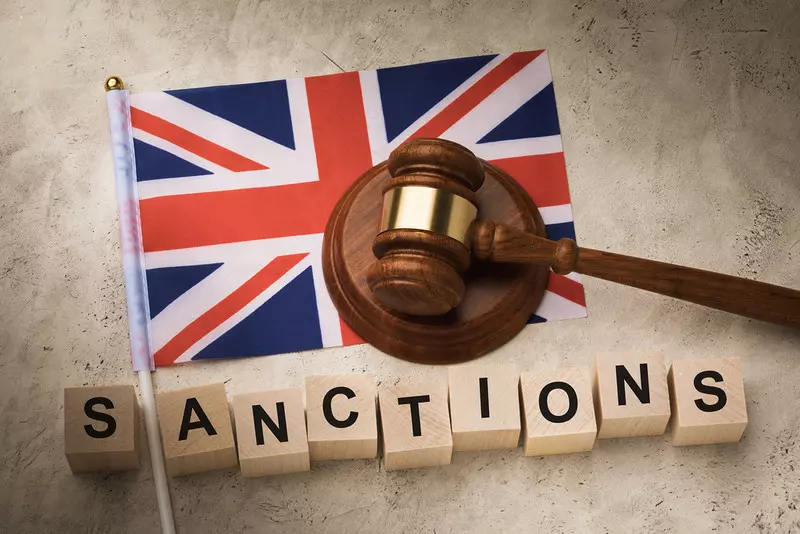 UK imposes new sanctions on Russia