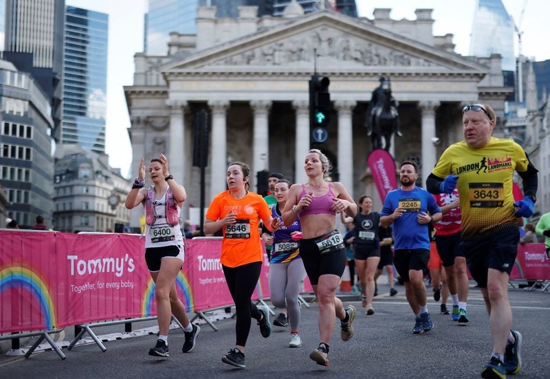 Londyn: Utrudnienia i zmiany w komunikacji podczas jutrzejszego maratonu