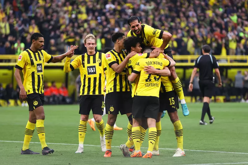 Liga niemiecka: Borussia Dortmund pokonała Eintracht i jest liderem