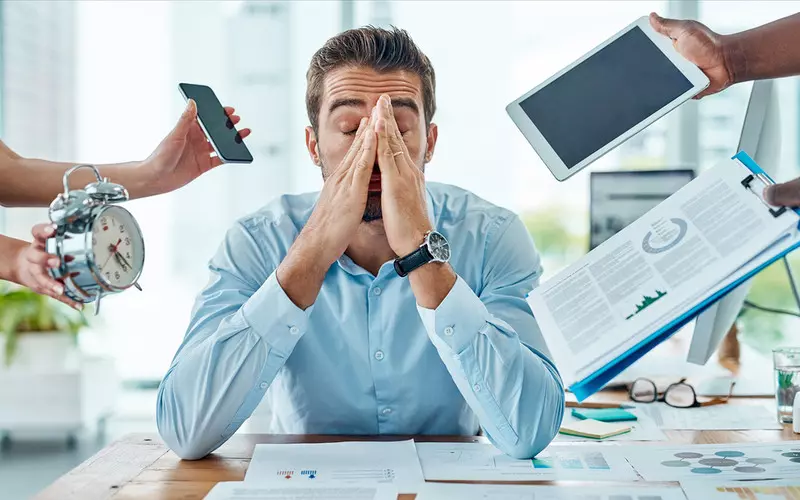 Pracodawcy narzekają: Brakuje pracowników odpornych na stres i z umiejętnością krytycznego myślenia