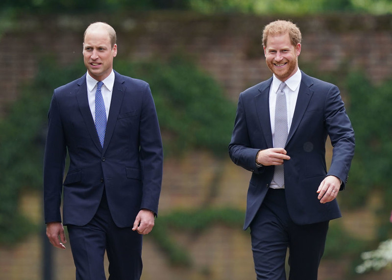 Prince Harry's lawyers: Prince William has received a large sum as part of his settlement with the t