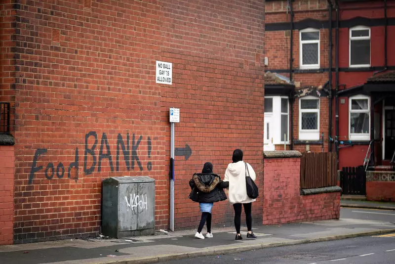Ekonomista Banku Anglii: Ludzie muszą zaakceptować to, że są biedniejsi
