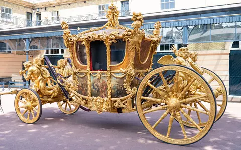 Uber launches coronation carriage so passengers can ride like the King and Queen