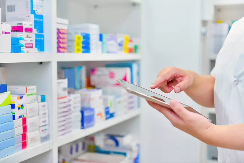 Niemcy: W aptekach brakuje antybiotyków, końca niedoborów nie widać