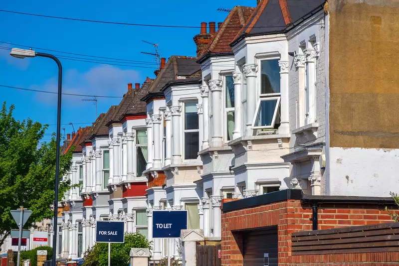 Czynsze za wynajem w UK znów osiągnęły rekordowy poziom, a na rynku nadal brakuje mieszkań