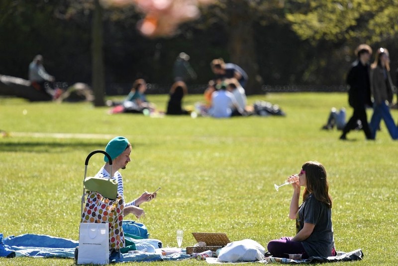 May Bank holiday weather: Met Office forecasts temperatures up to 21C across parts of UK