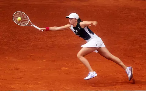 Polish tennis players in Madrid: Swiatek advanced to the 1/8 final, Hurkacz dropped out