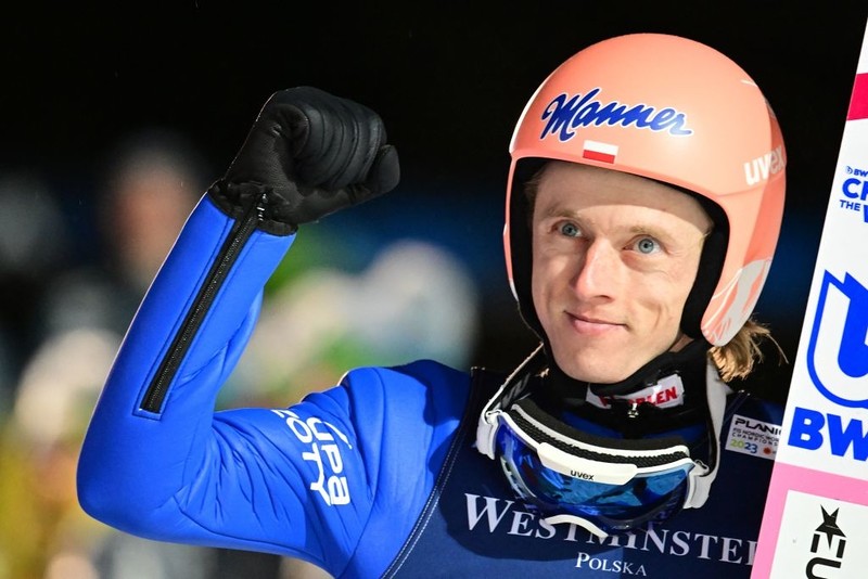 Letnia GP w skokach: Dawid Kubacki wznowił treningi