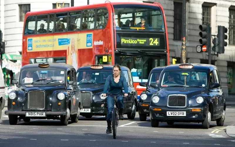 Londyn: 4 na 10 osób rozważa wyprowadzkę z powodu zanieczyszczonego powietrza