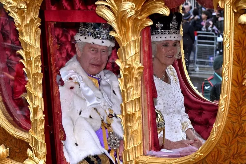 Król i królowa "głęboko poruszeni" koronacją
