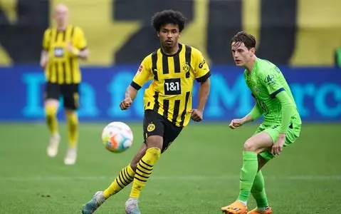 BVB claim big win to keep pressure on Bayern Munich