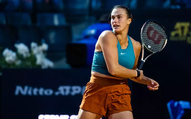 Turniej WTA w Rzymie: Niespodziewane porażki Sabalenki i Peguli