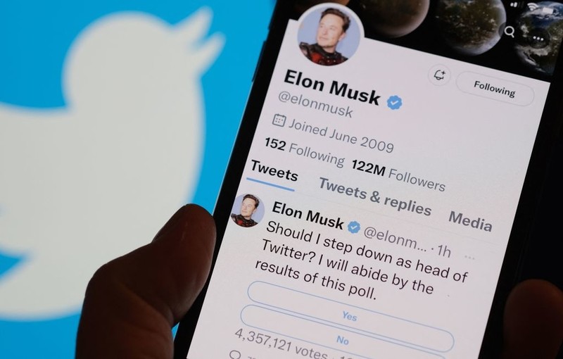 Elon Musk will step down from leading Twitter. It is known who will replace him