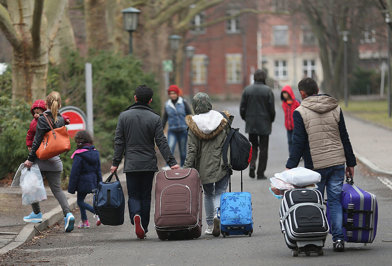 "Telegraph": Germany abandons Angela Merkel's migration policy