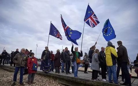 Labour considers extending voting rights to EU citizens