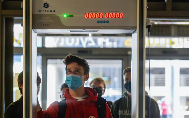 Polska wirusolog o pandemii: Nie jest tak dobrze, jakby się nam wydawało