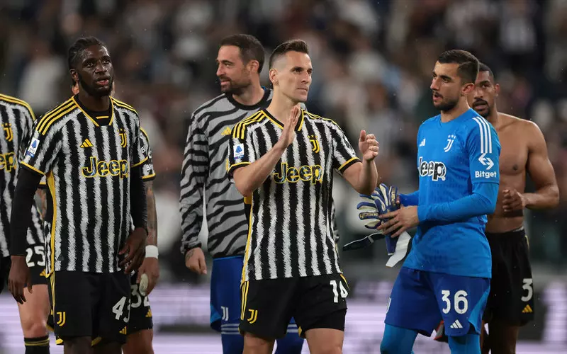 Liga włoska: Juventus z Milikiem pokonał Cremonese 2:0